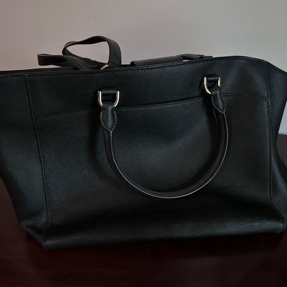 EUC Black Michael Kors purse - Picture 4 of 7